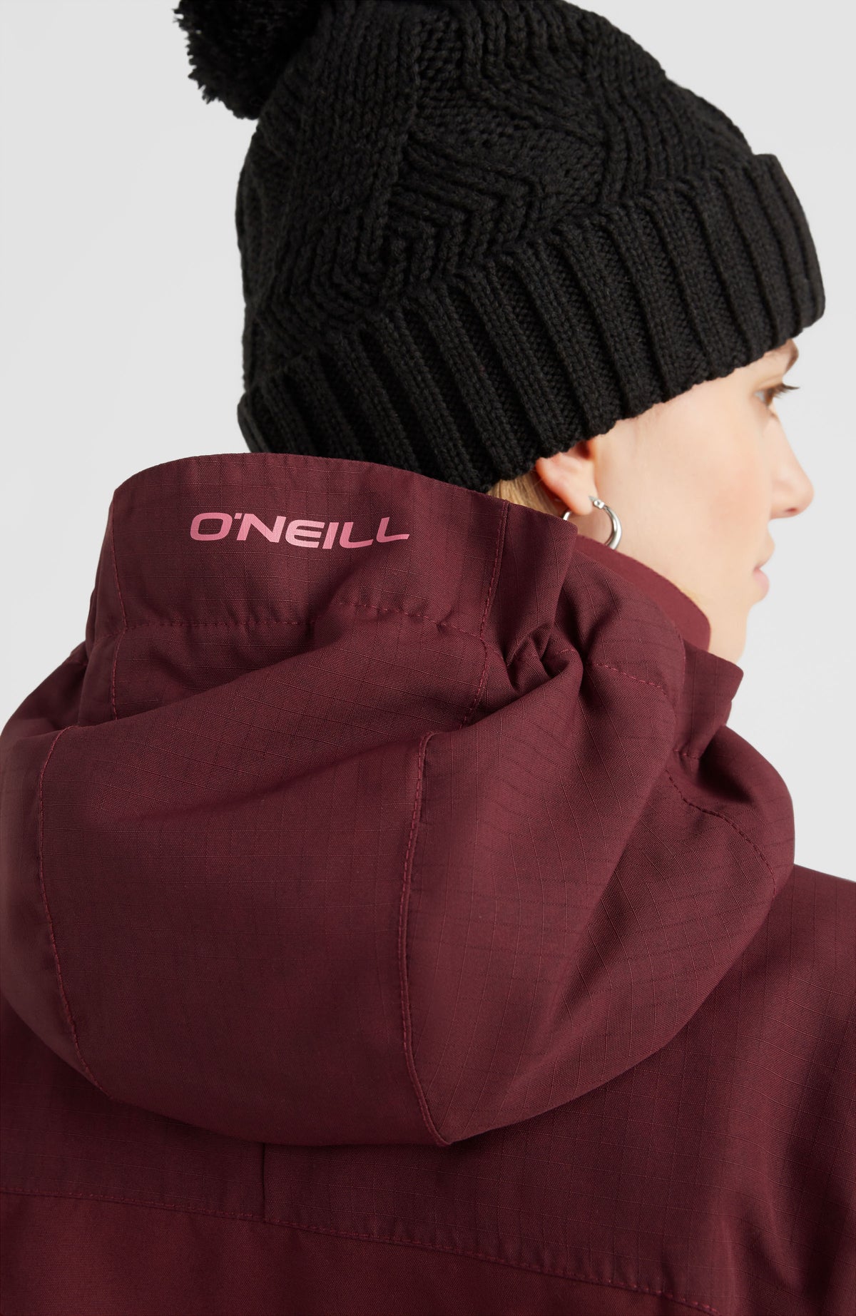 Utility Hybrid Snow Jacket | Windsor Wine
