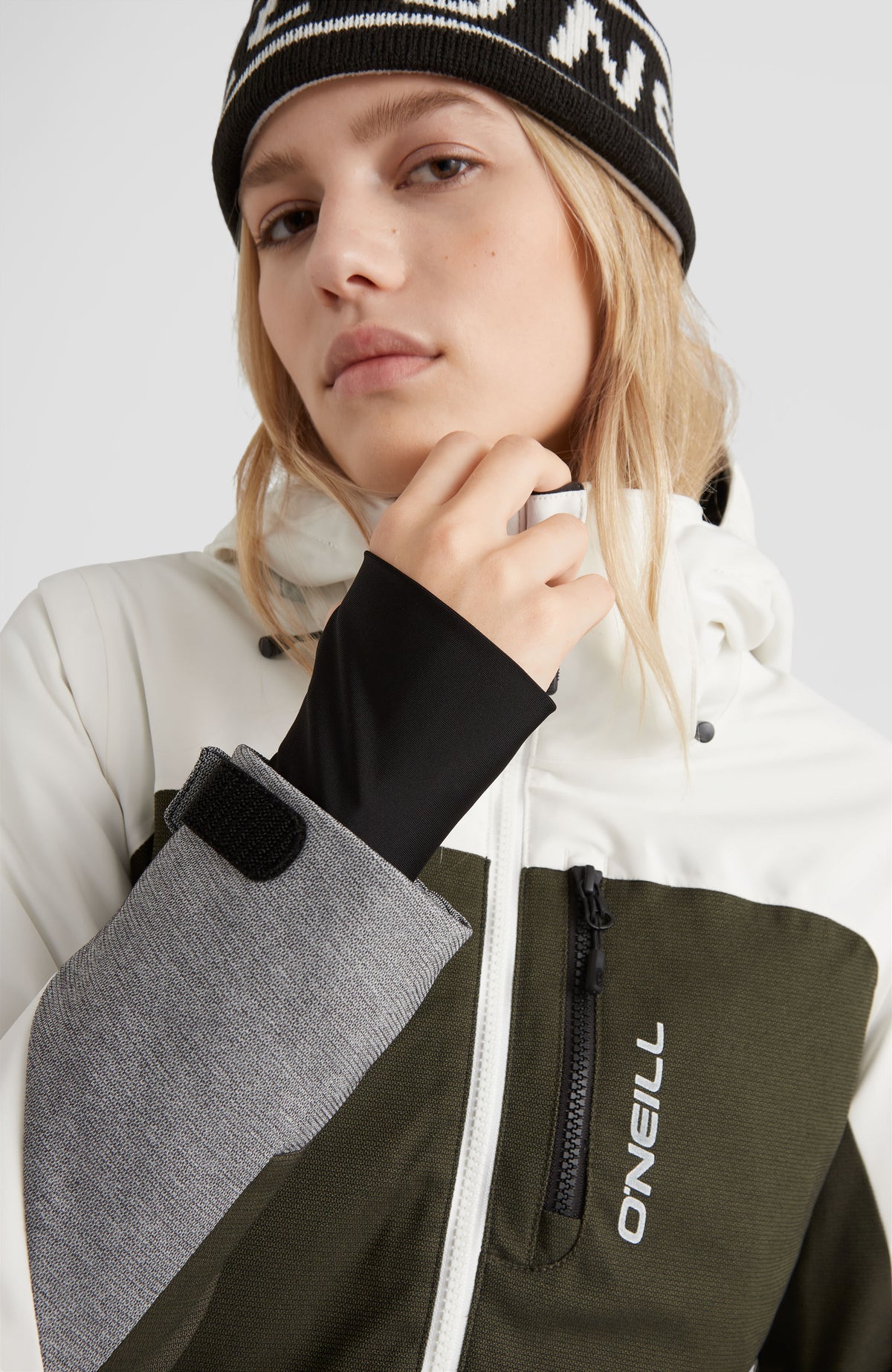 Diamond Snow Jacket | Snow White Colour Block