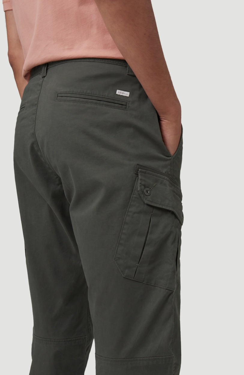 Tapered Cargo Pants | Military Green -A