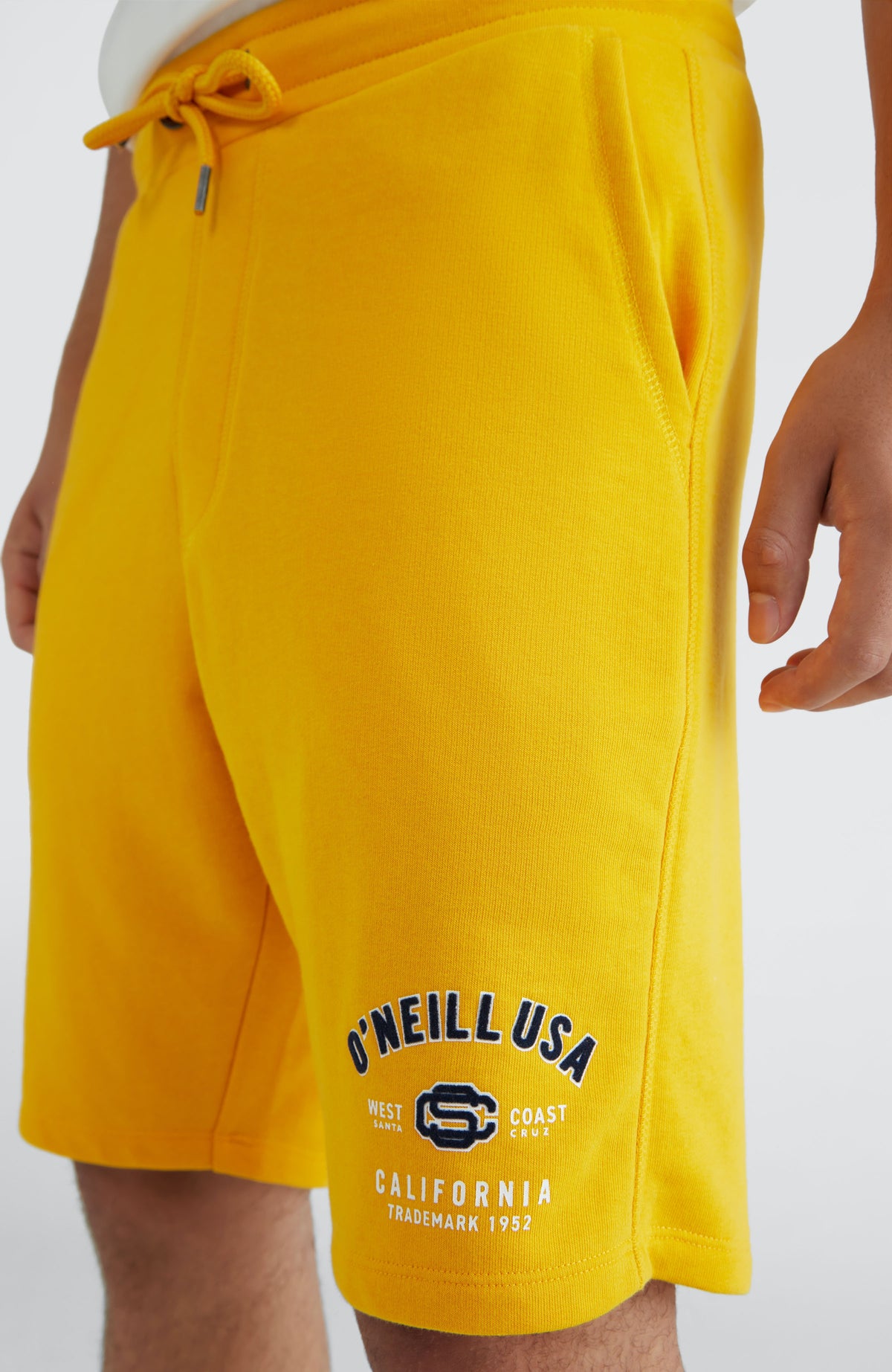 State Sweatshorts | Old Gold