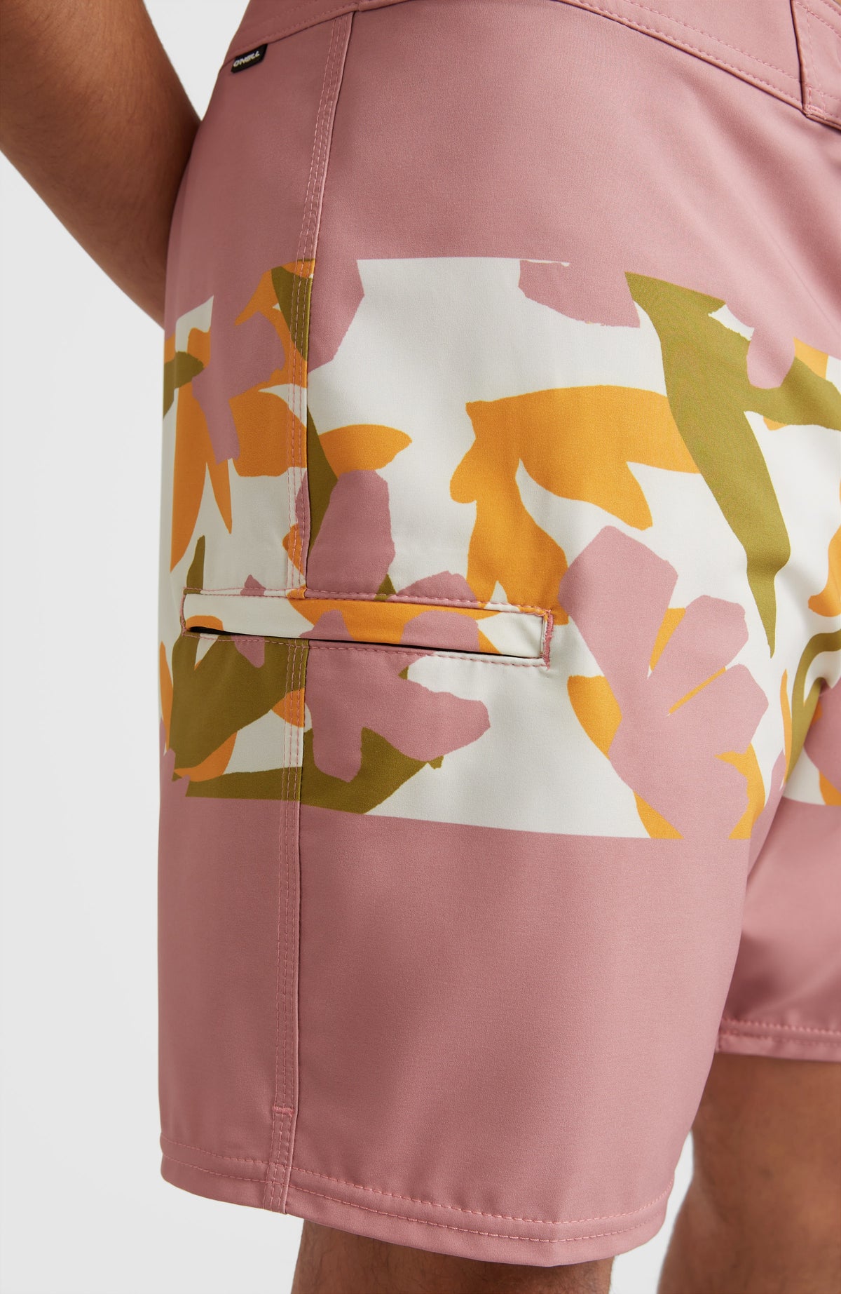 Hyperfreak Camorro 17'' Boardshorts | Green Art Flower