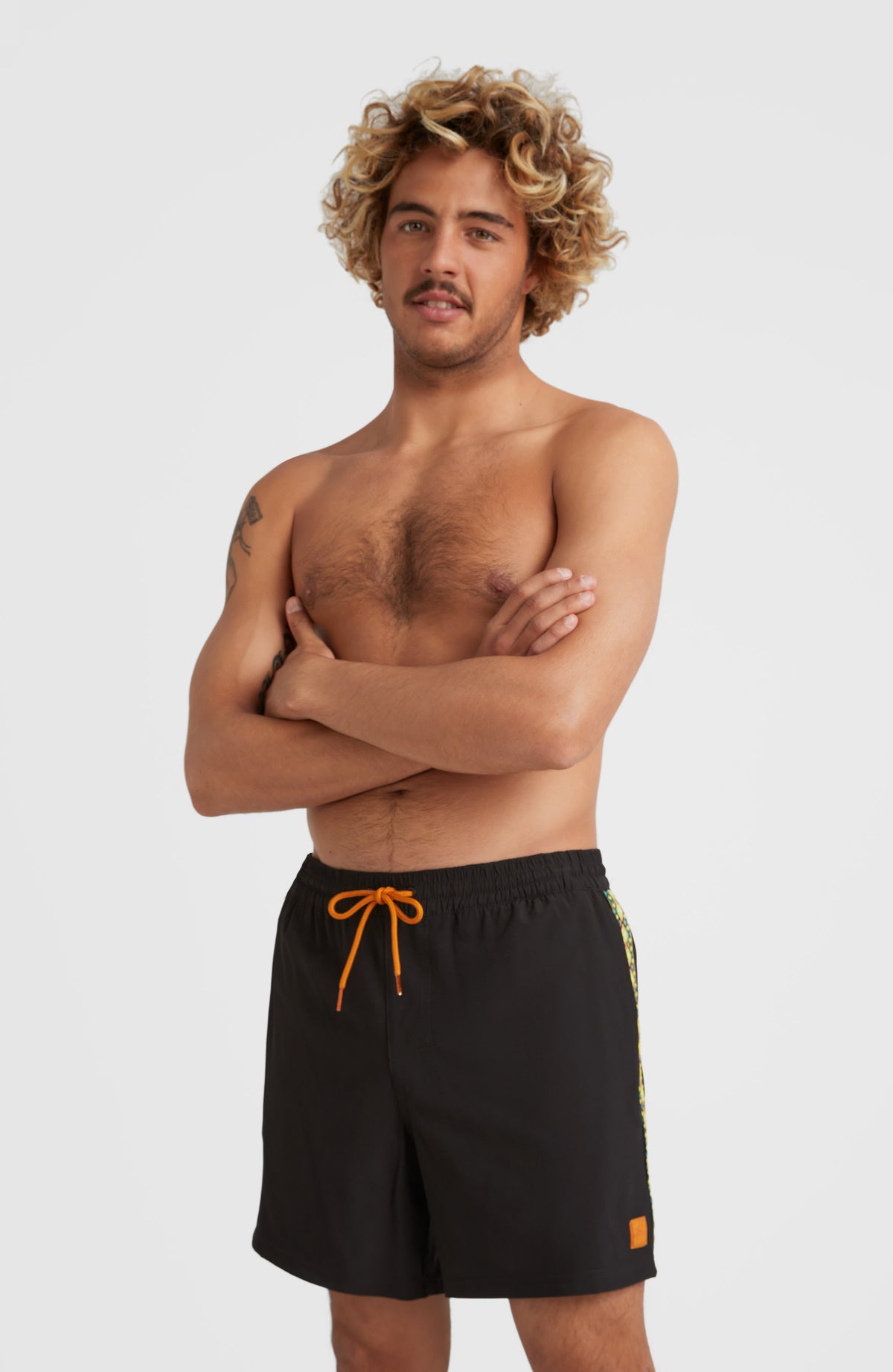 Cali Tape 15'' Swim Shorts | Black Out