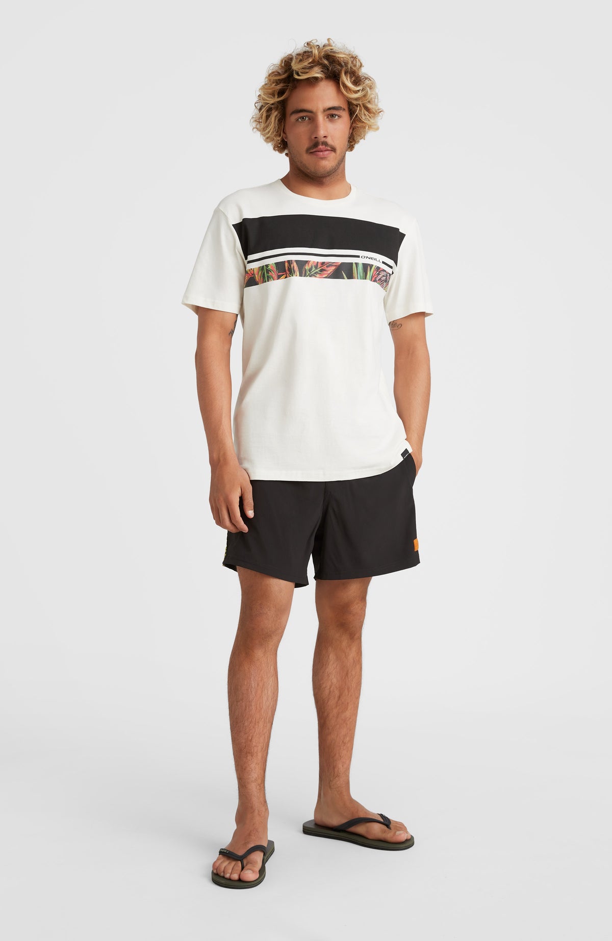 Cali Tape 15'' Swim Shorts | Black Out