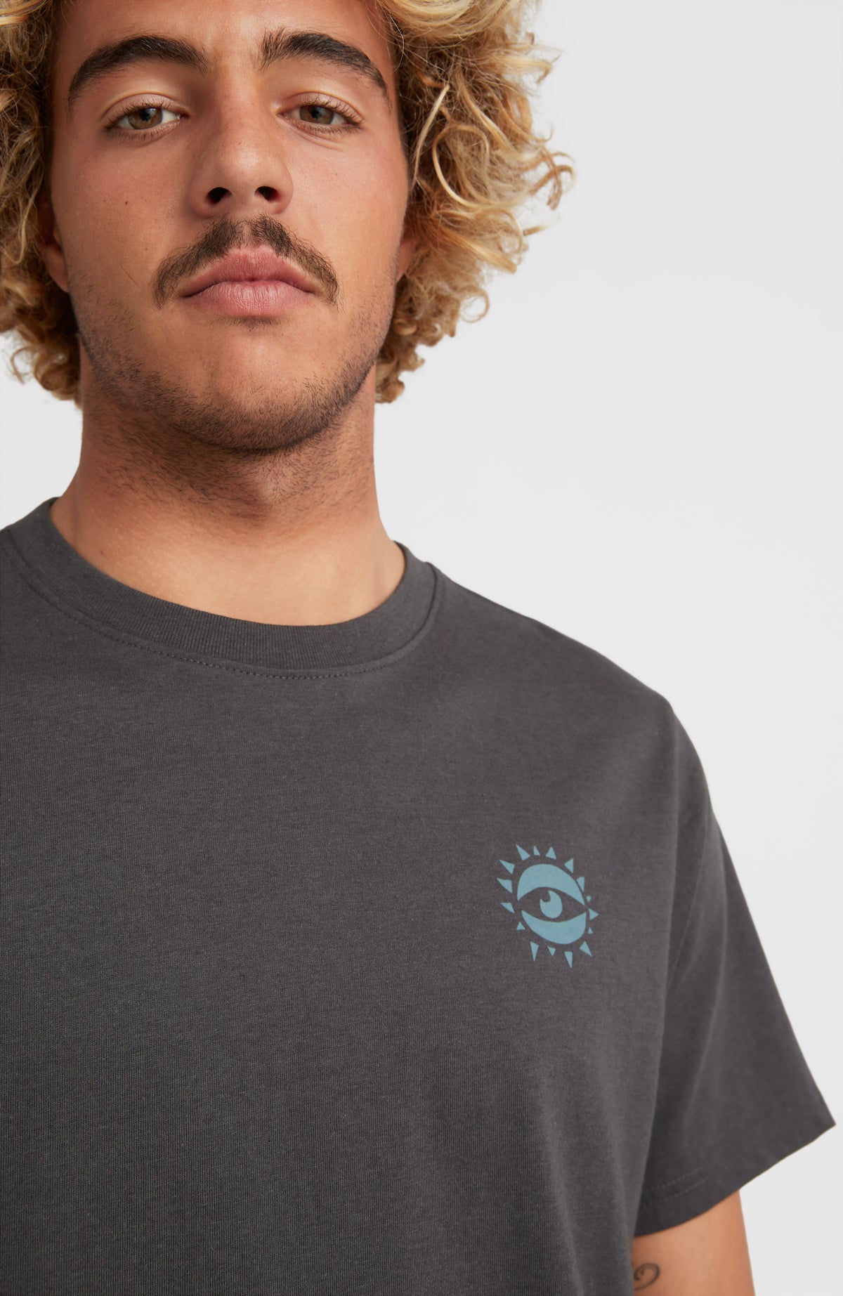 Elsol T-Shirt | Raven