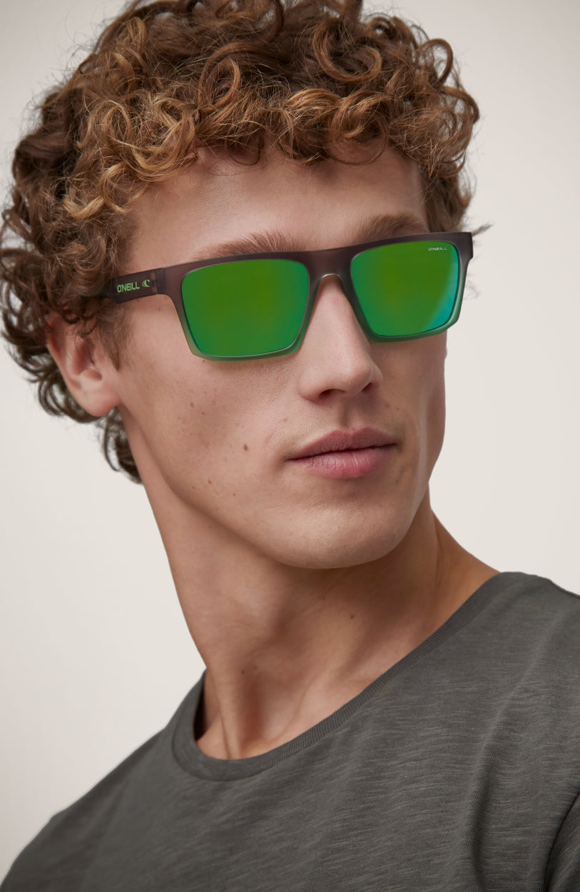 BEACONS Sunglasses | MATT GREY