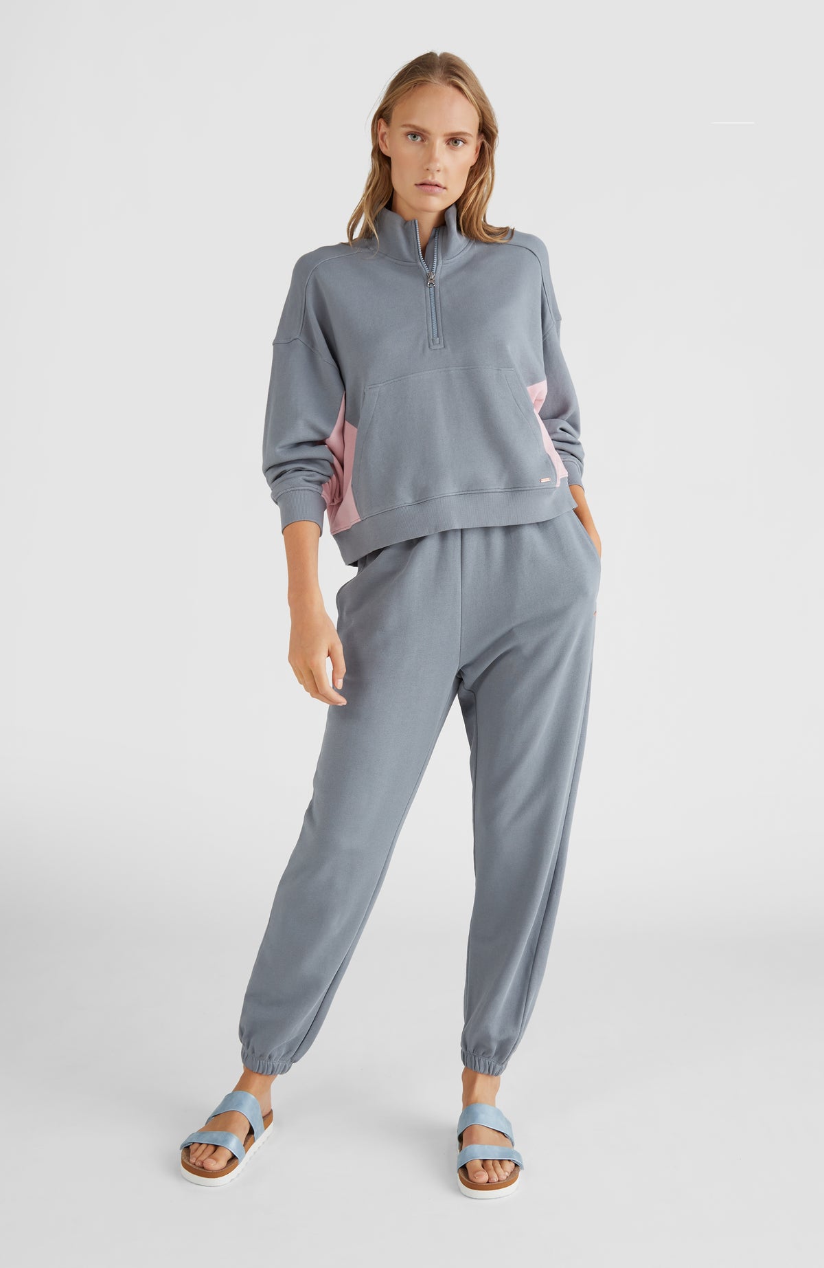 Amaryllis Half-Zip Turtle Neck Crew Sweatshirt | Tradewinds