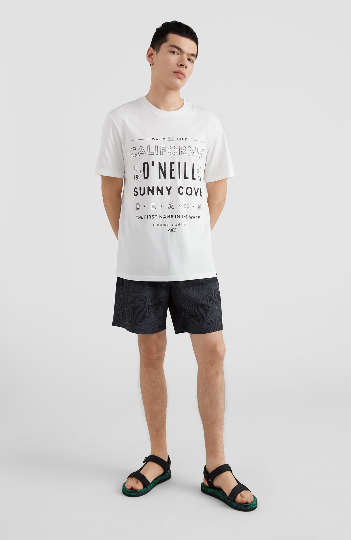 All Day Print Hybrid Shorts | Black AO 6