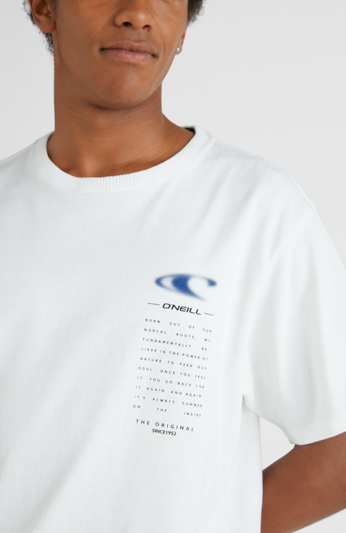 California T-Shirt | Snow White