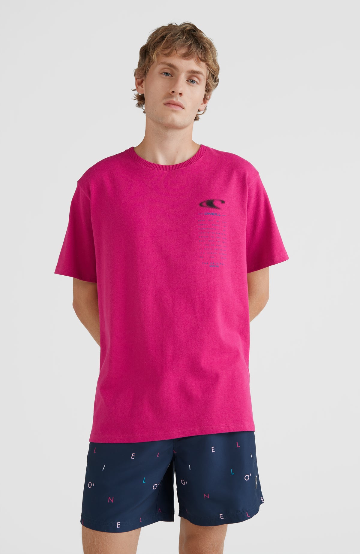 California T-Shirt | Fuchsia Red