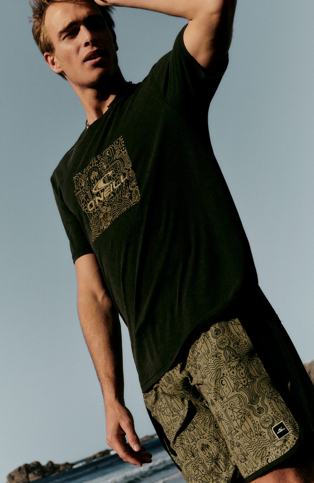 Cube Fill T-Shirt | Black Out